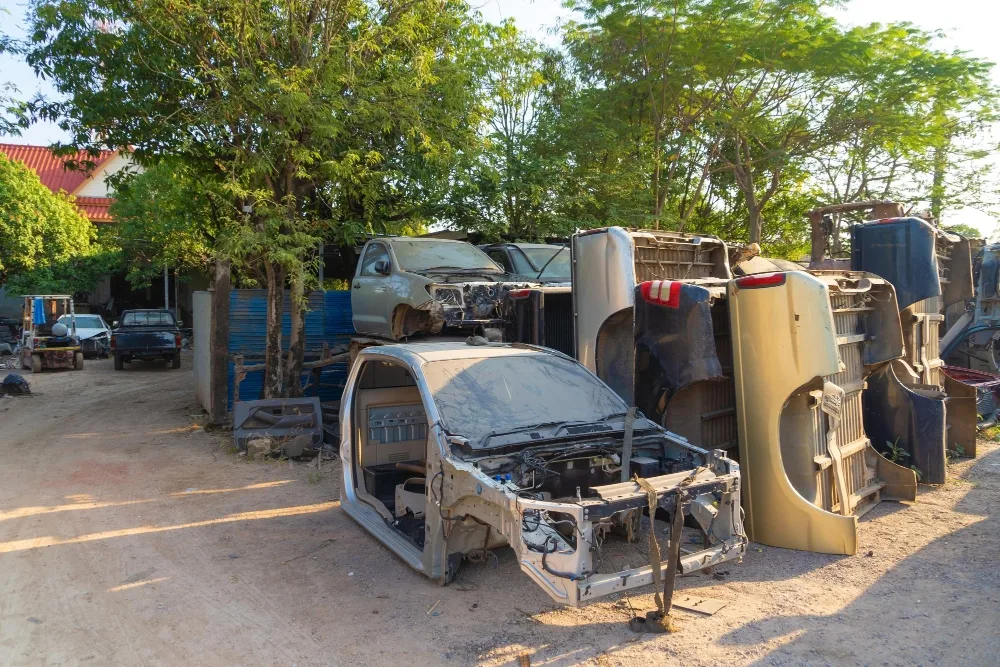 Junk Car Removal Calgary by Cash For Cars Incity